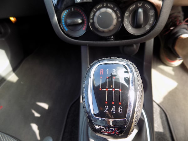 Used Vauxhall Corsa 2008 for sale - 76242818: Photo 24