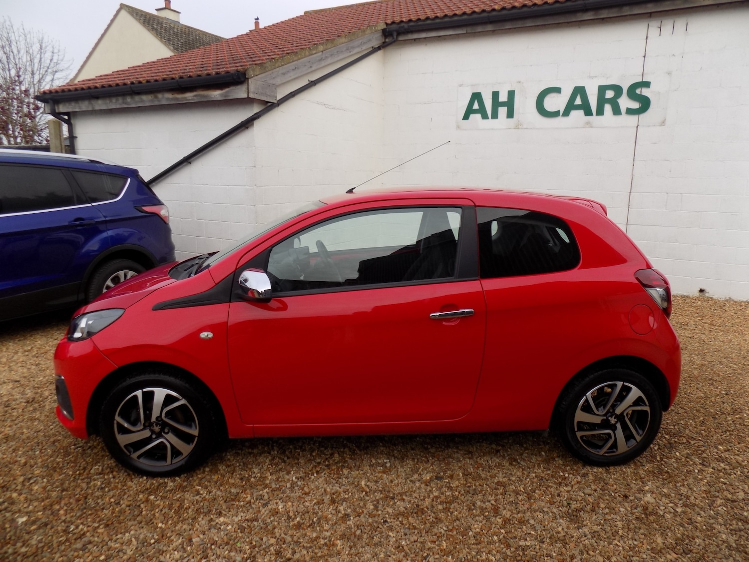Used Peugeot 108 2016 for sale - 77677470: Photo 9