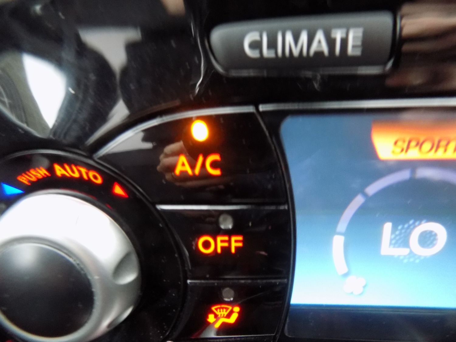 Used Nissan Juke 2017 for sale - 77094346: Photo 30