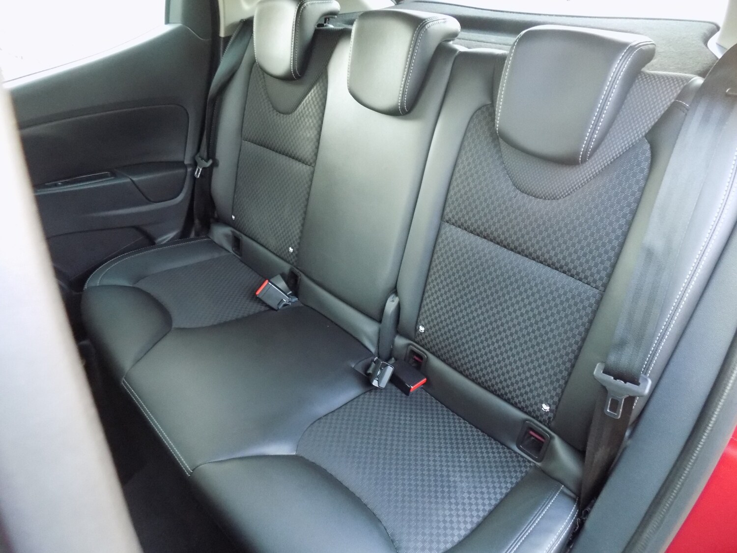 Used Renault Clio 2017 for sale - 77729641: Photo 19