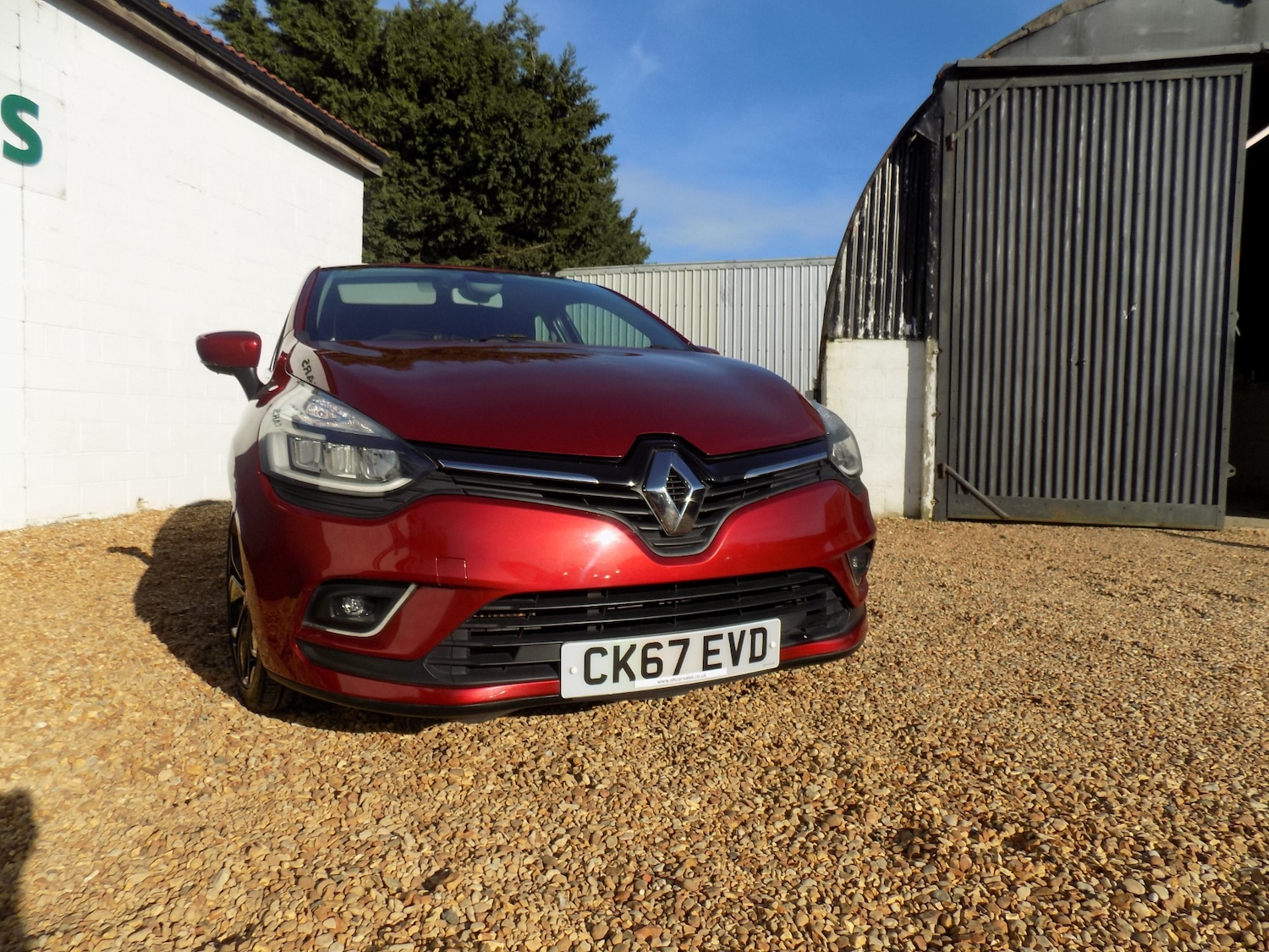 Used Renault Clio 2017 for sale - 77729641: Photo 3