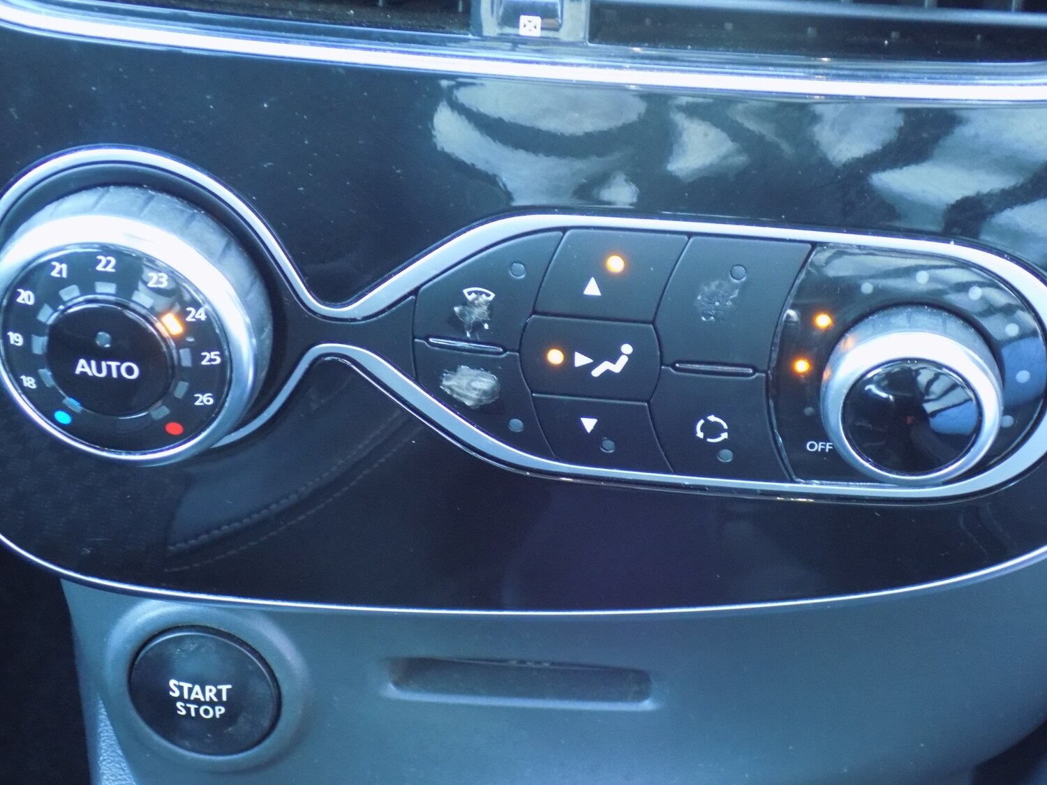 Used Renault Clio 2017 for sale - 77729641: Photo 36