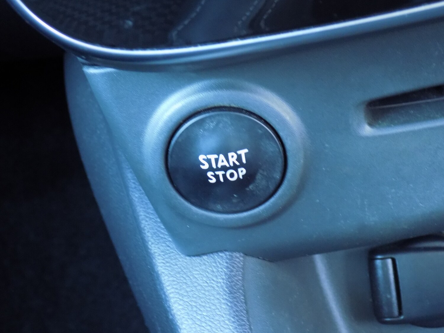 Used Renault Clio 2017 for sale - 77729641: Photo 37