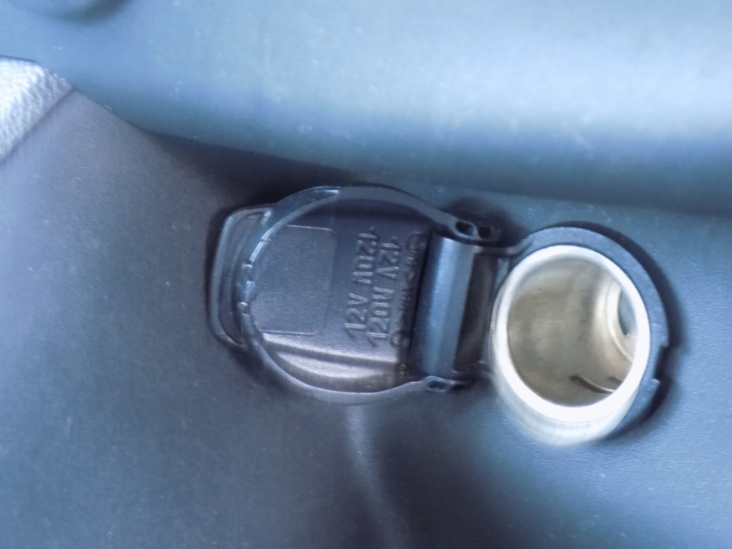 Used Renault Clio 2017 for sale - 77729641: Photo 38