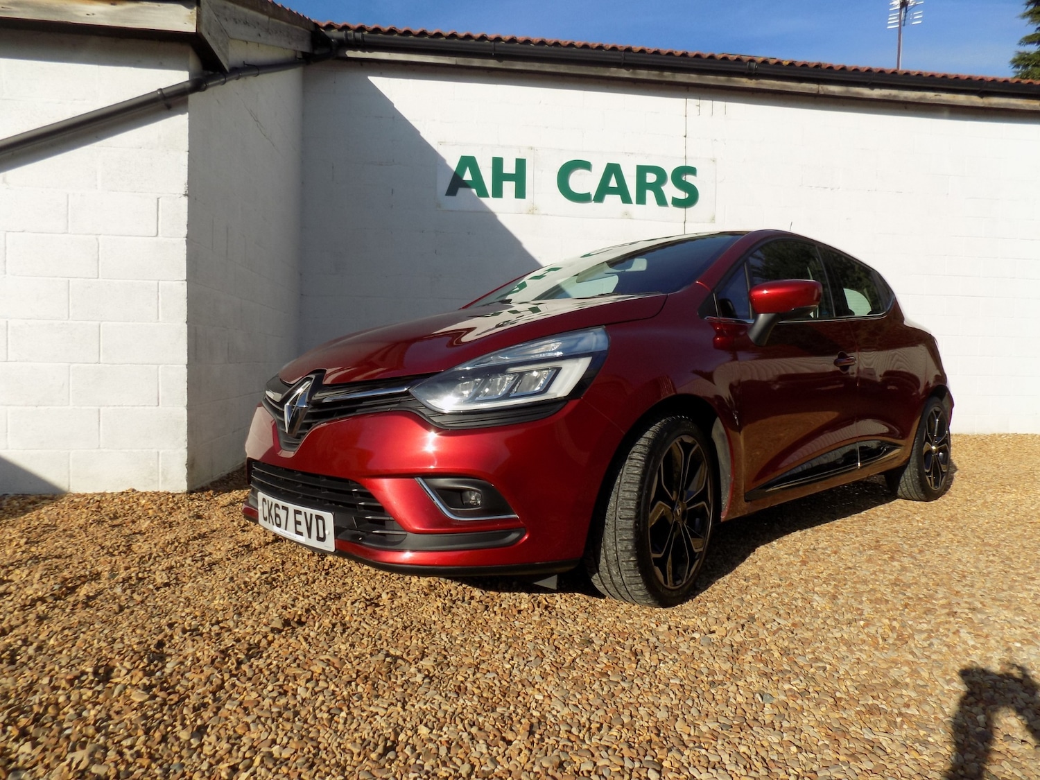 Used Renault Clio 2017 for sale - 77729641: Photo 4