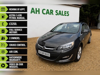 Used Vauxhall Astra 2015 for sale - 79606678: Photo
