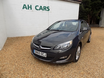 Used Vauxhall Astra 2015 for sale - 79606678: Photo