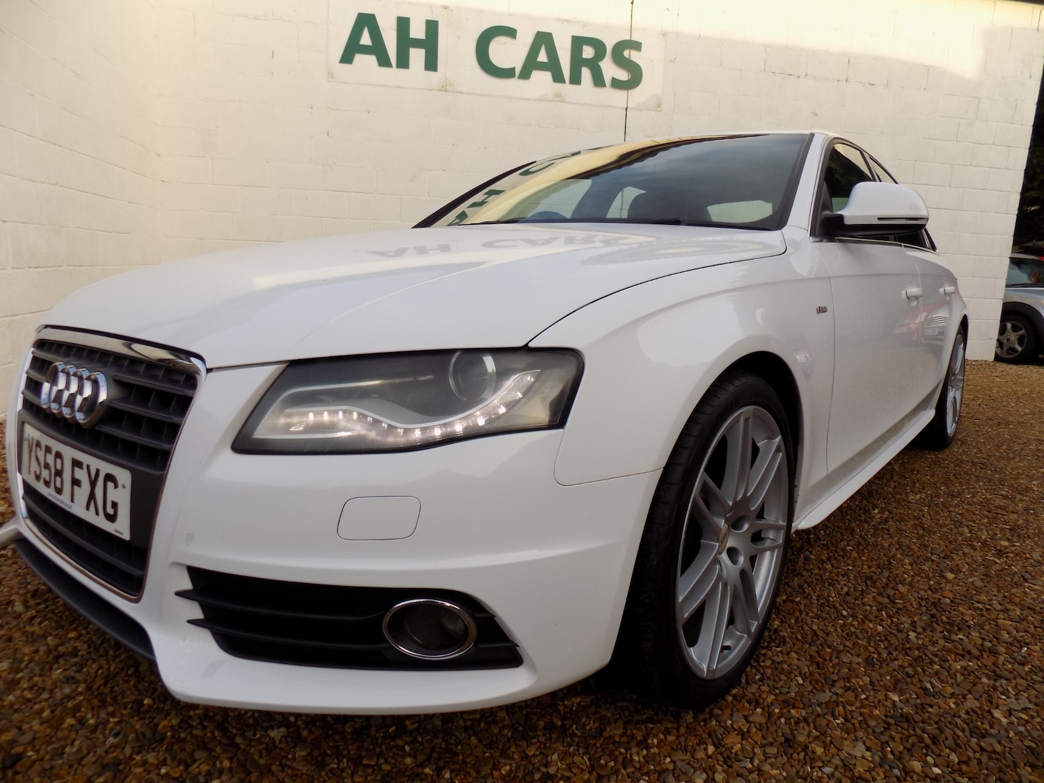 Used Audi A4 2009 for sale - 76830335: Photo 10