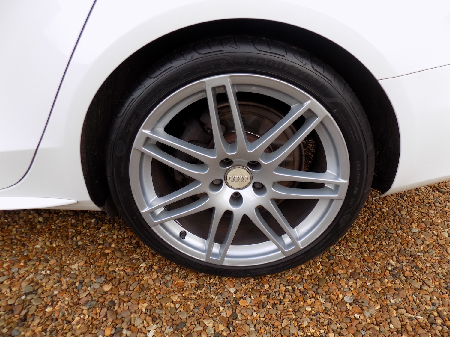 Used Audi A4 2009 for sale - 76830335: Photo 12