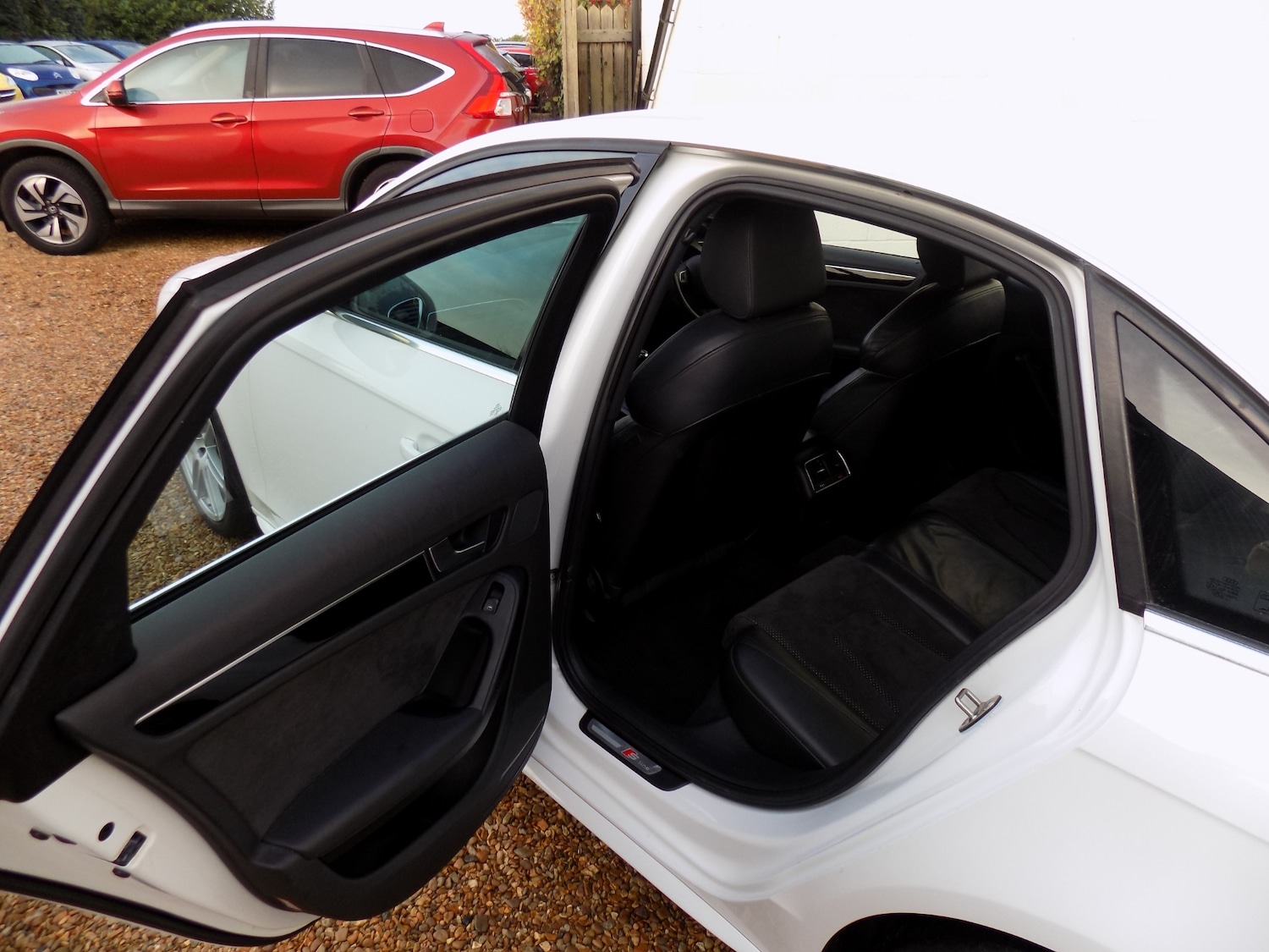 Used Audi A4 2009 for sale - 76830335: Photo 18