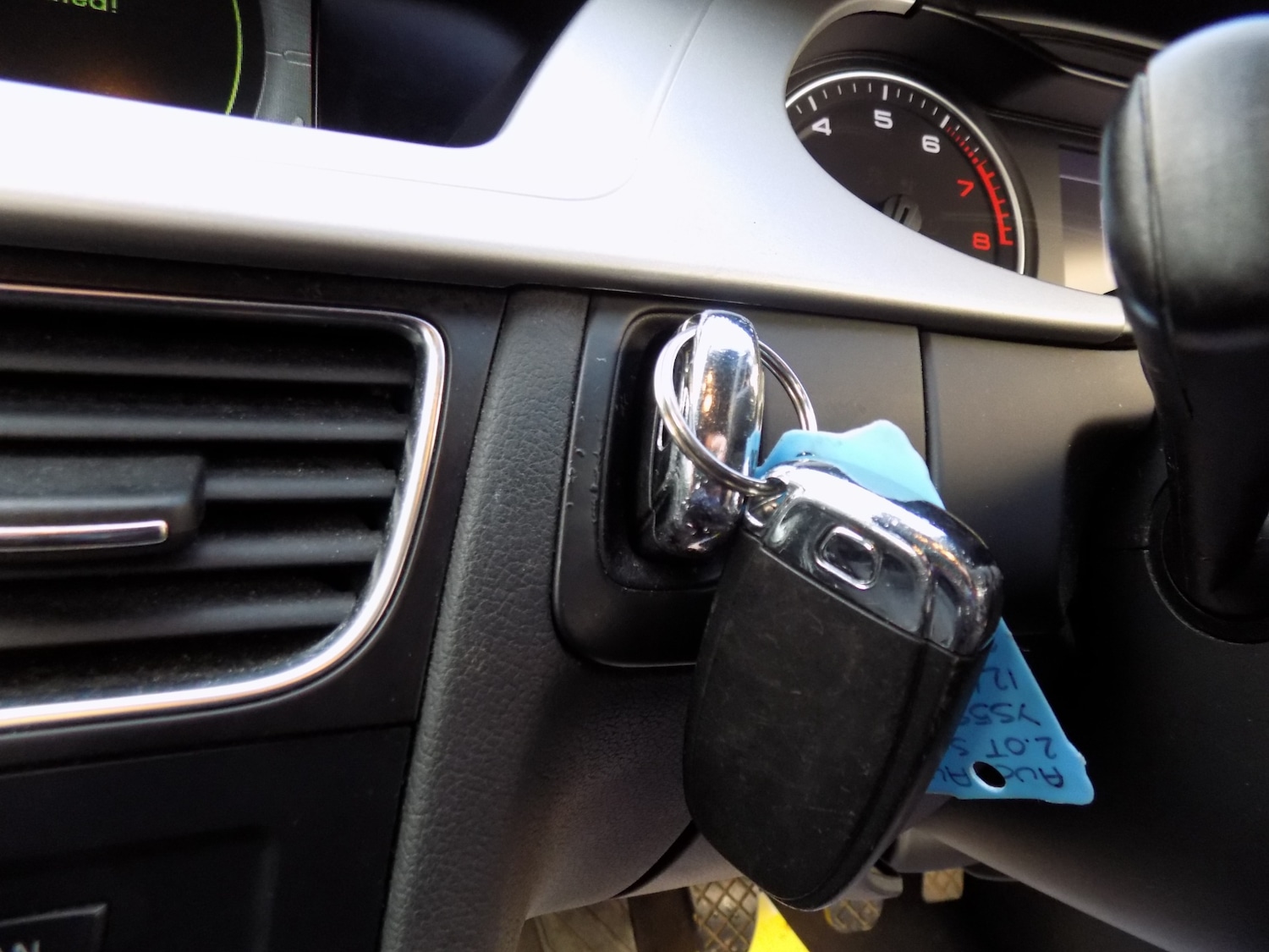 Used Audi A4 2009 for sale - 76830335: Photo 31