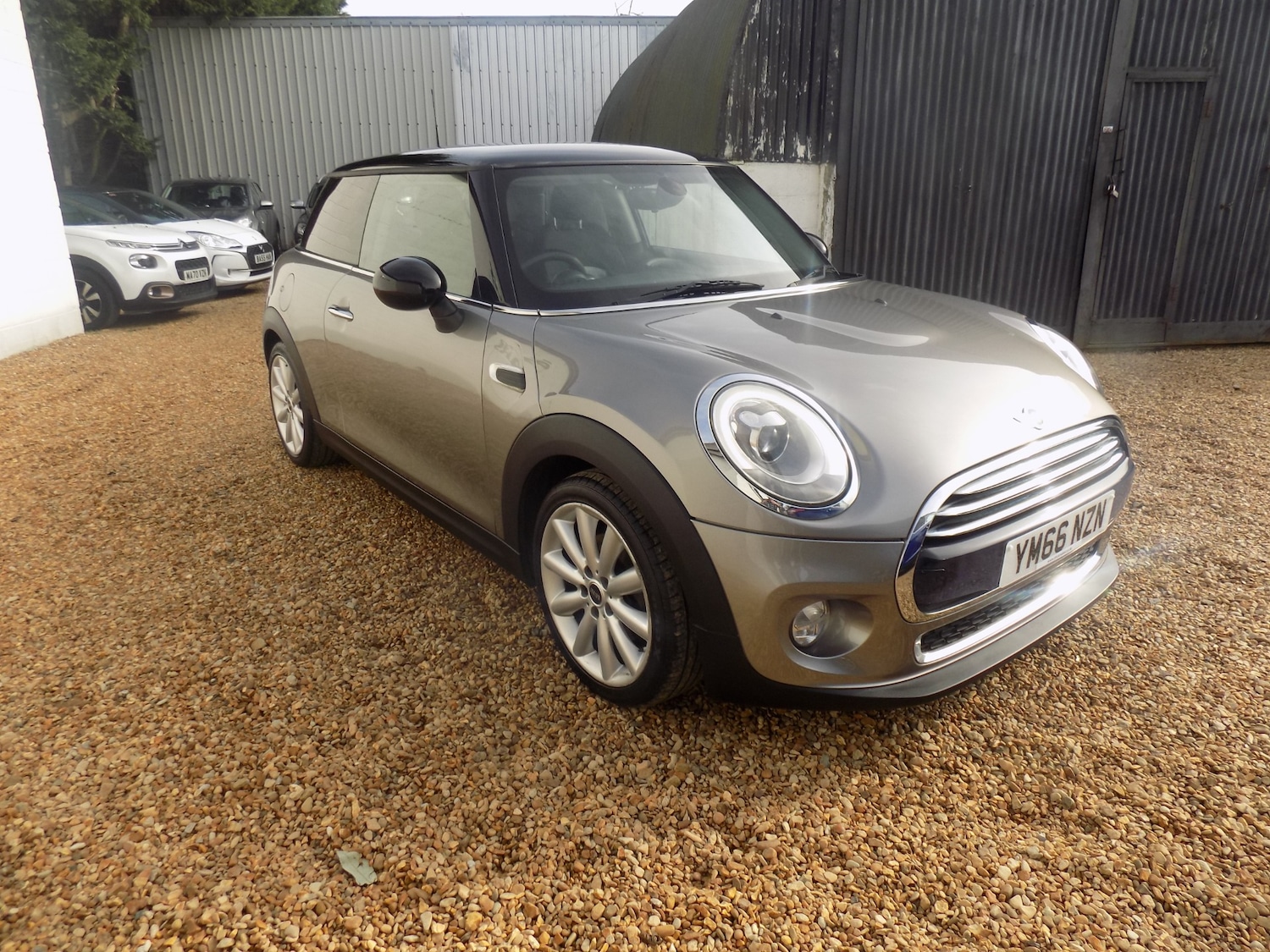 Used MINI Hatch 2016 for sale - 77639050: Photo 4