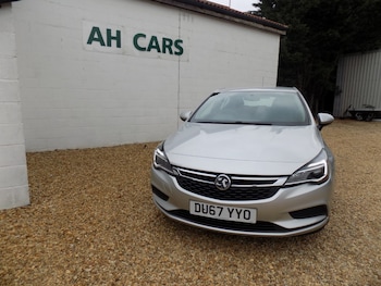 Used Vauxhall Astra 2017 for sale - 75618313: Photo