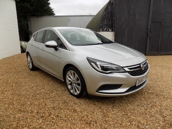 Used Vauxhall Astra 2017 for sale - 75618313: Photo