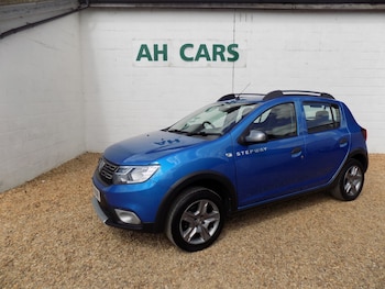 Used Dacia Sandero Stepway 2019 for sale - 79393713: Photo