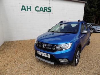 Used Dacia Sandero Stepway 2019 for sale - 79393713: Photo