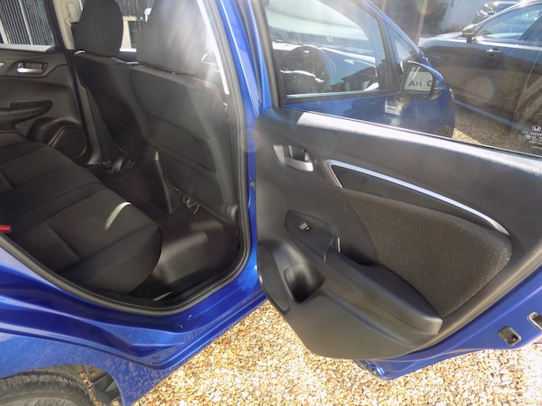 Used Honda Jazz 2018 for sale - 76192585: Photo 24