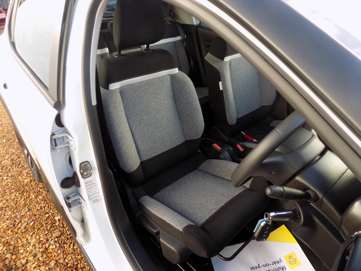 Used Citroen C3 2020 for sale - 76845638: Photo 27