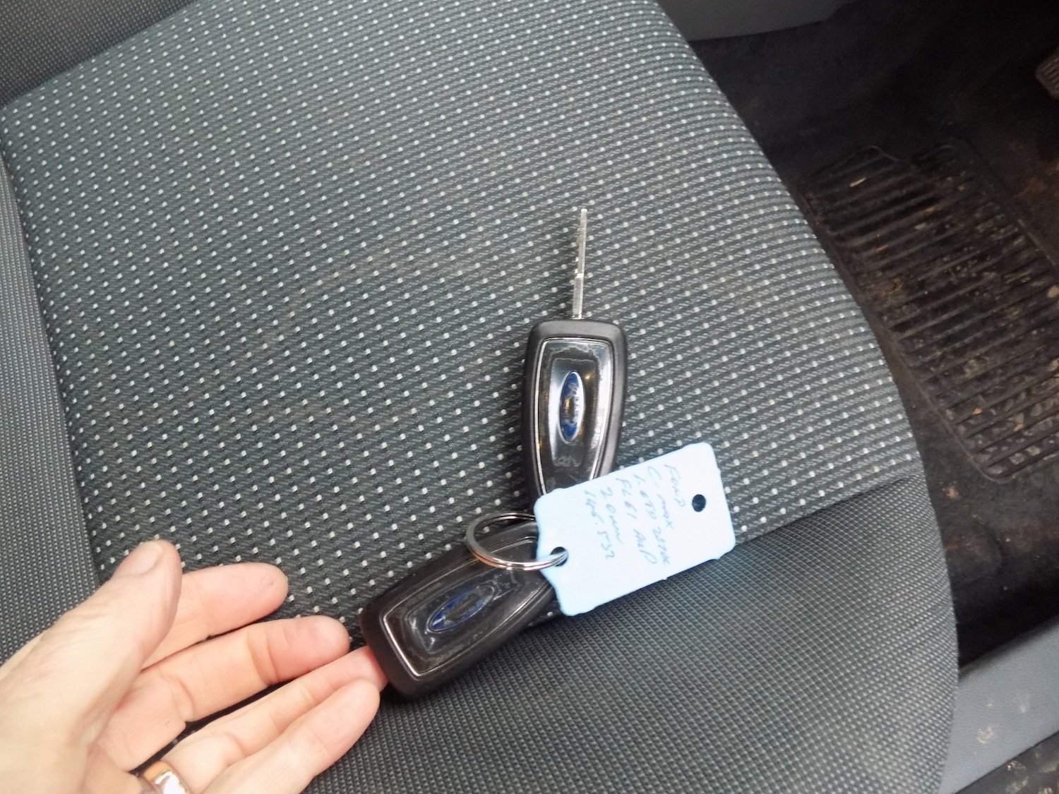 Used Ford C-Max 2011 for sale - 77662104: Photo 15