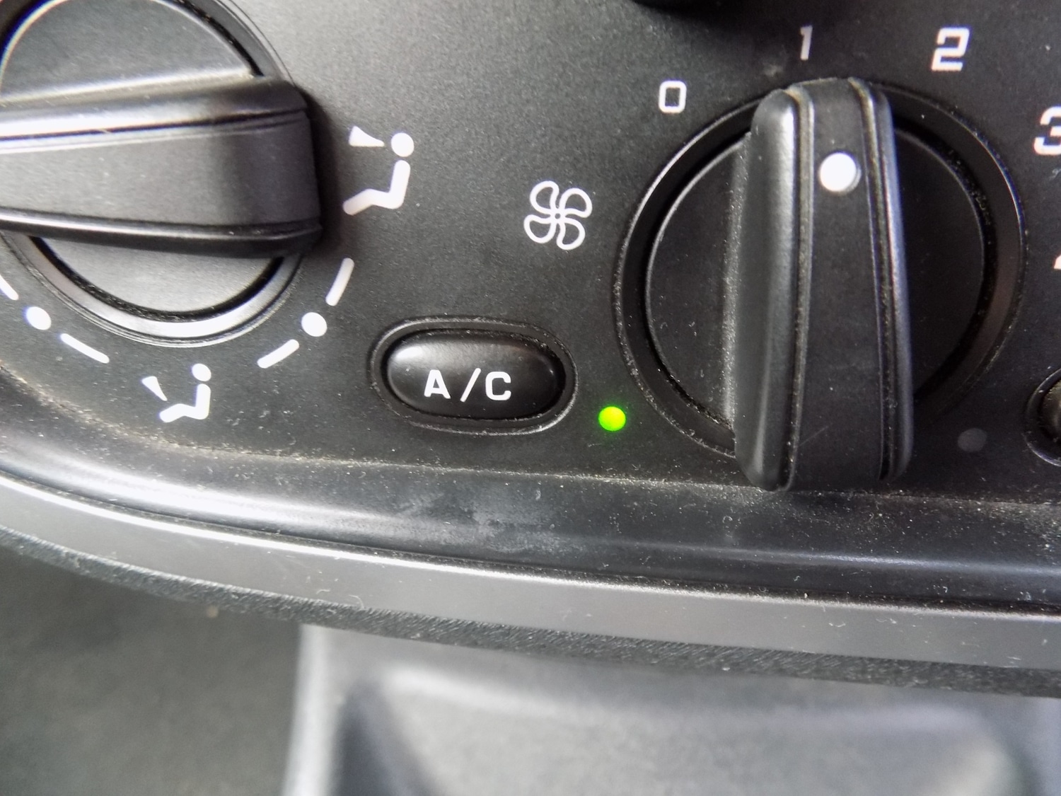 Used Citroen C2 2009 for sale - 76354875: Photo 18