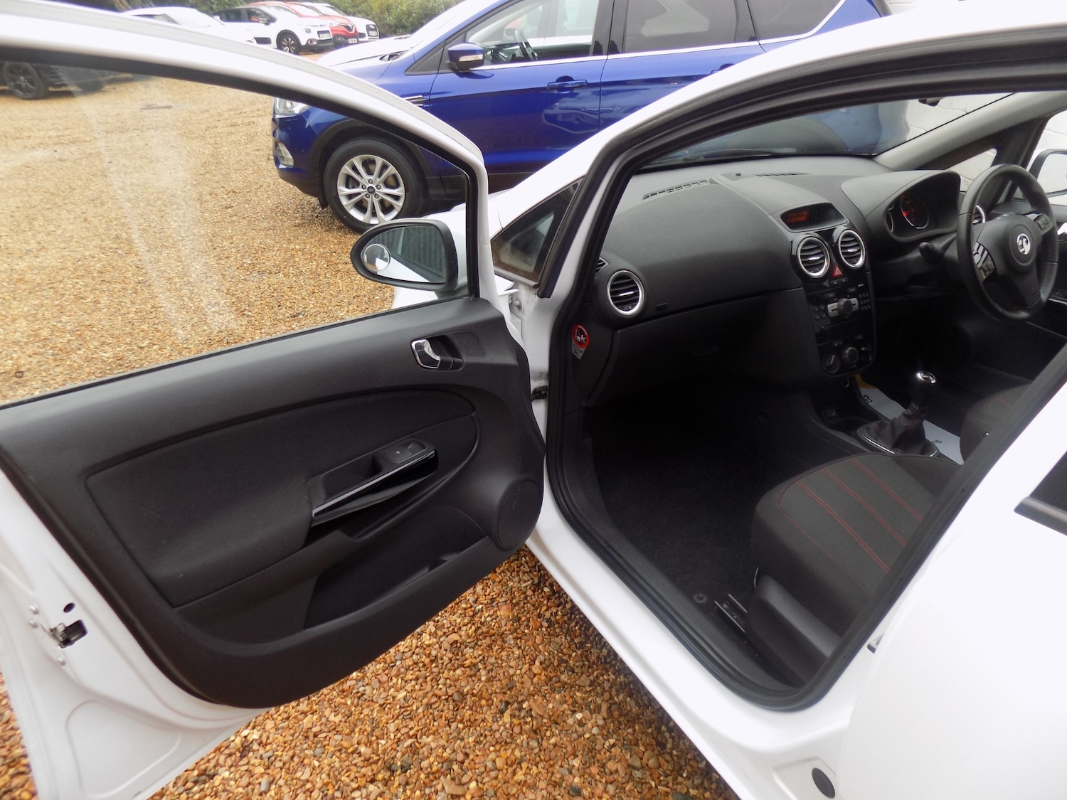 Used Vauxhall Corsa 2013 for sale - 77392298: Photo 18