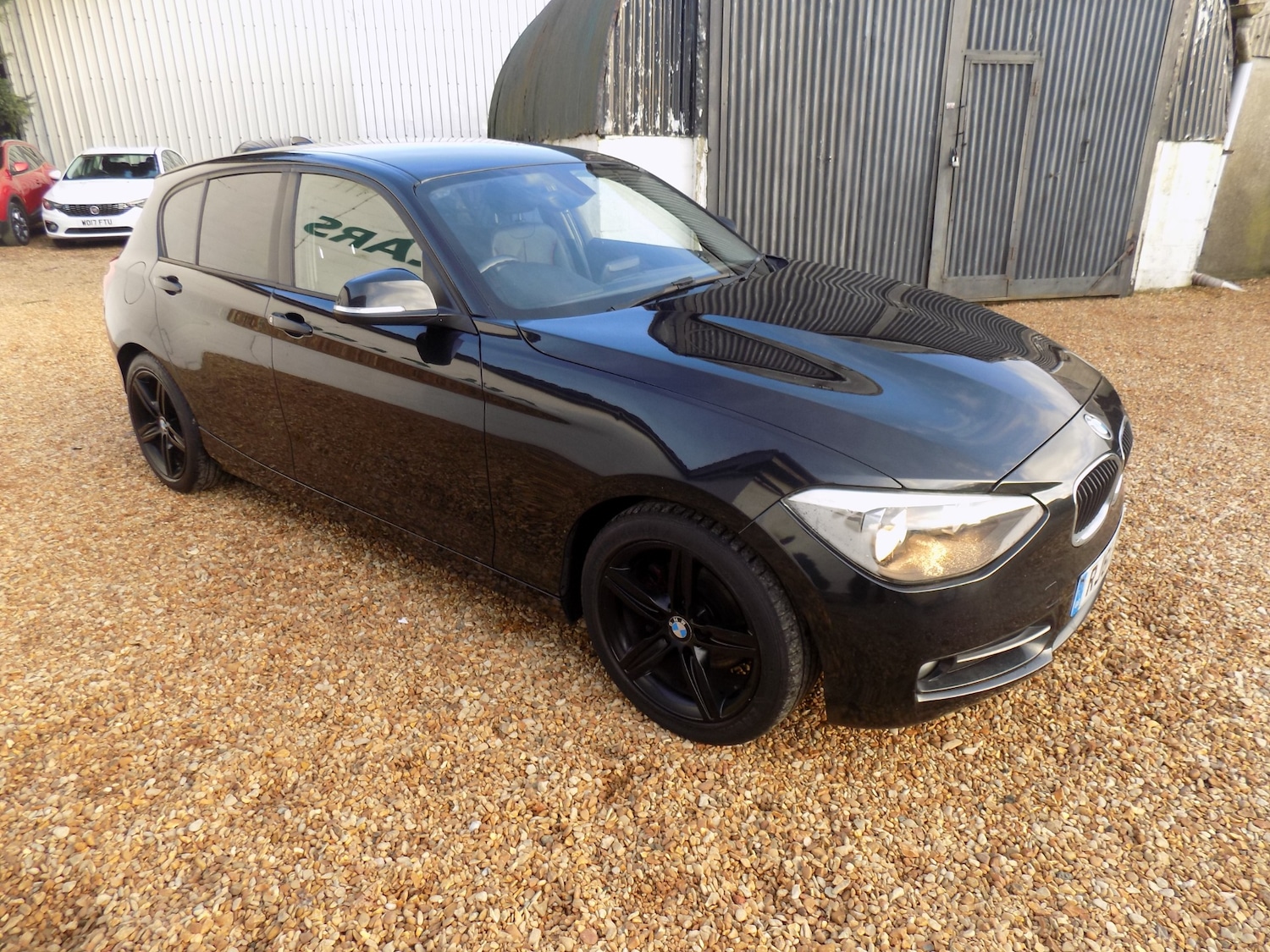 Used BMW 1 Series 2011 for sale - 77240390: Photo 4