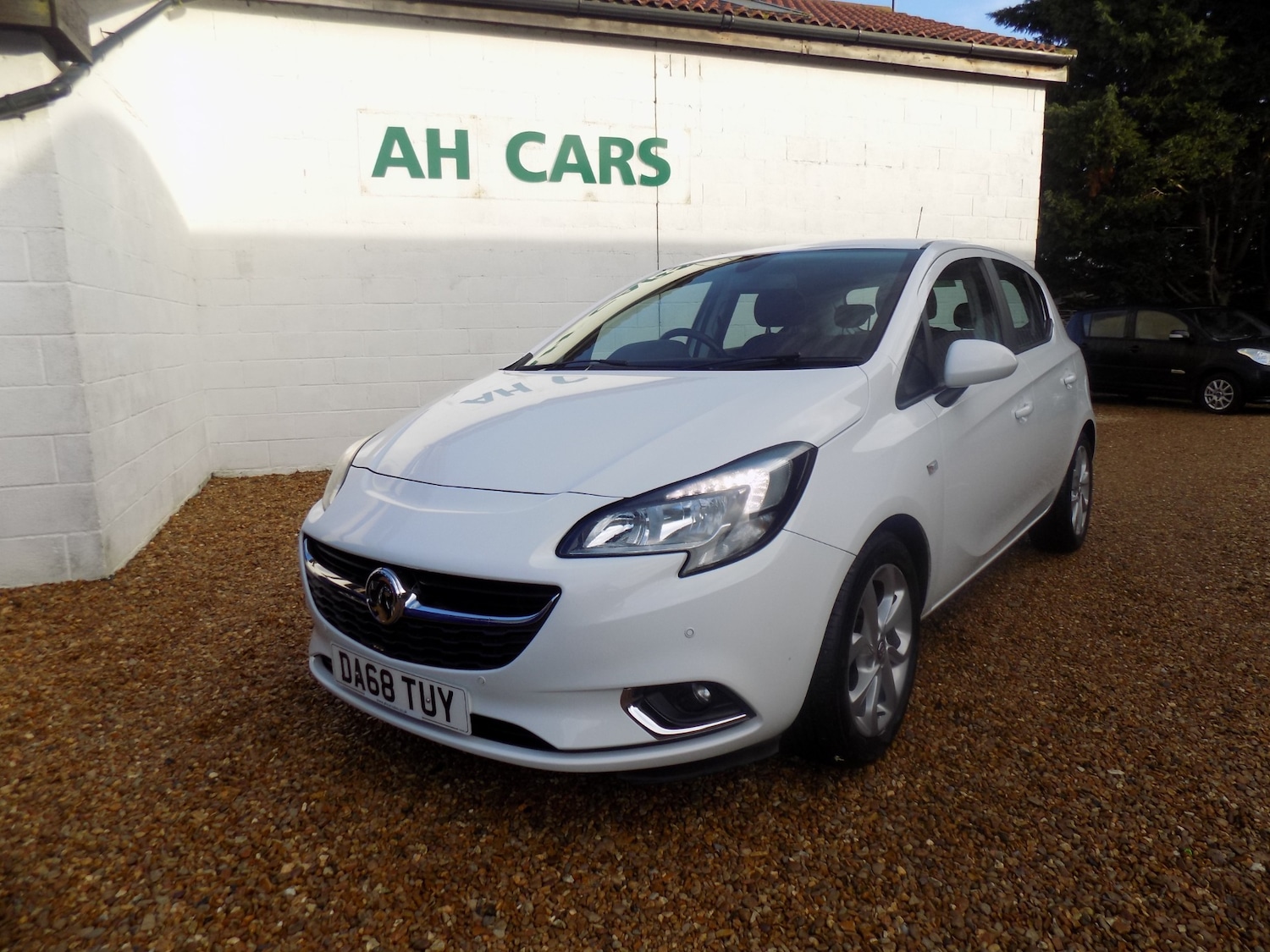 Used Vauxhall Corsa 2019 for sale - 77392249: Photo 2