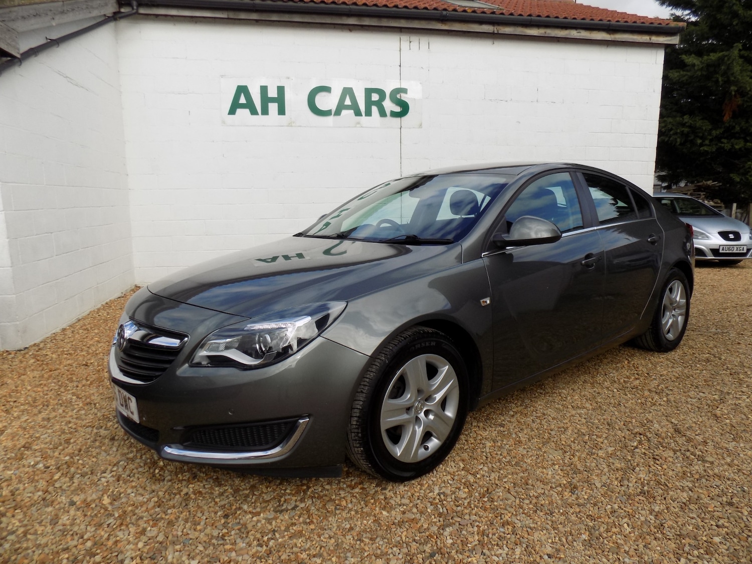 Used Vauxhall Insignia 2017 for sale - 76219271: Photo 1