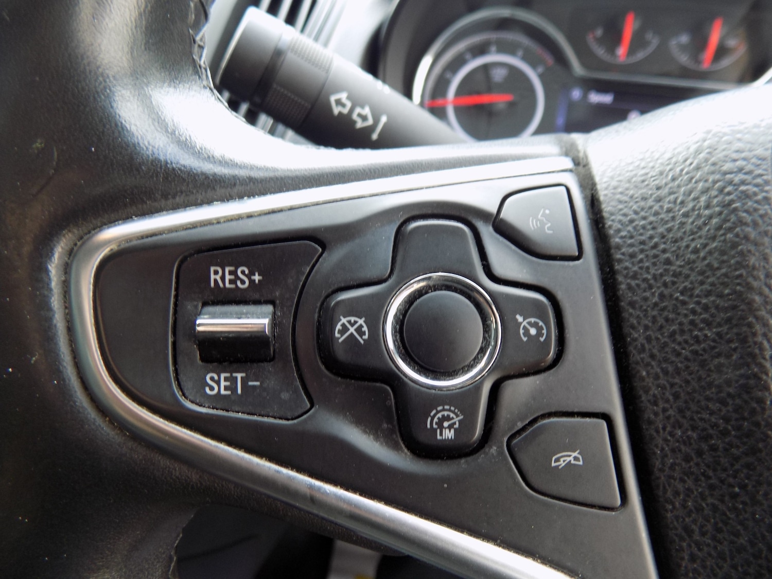 Used Vauxhall Insignia 2017 for sale - 76219271: Photo 23