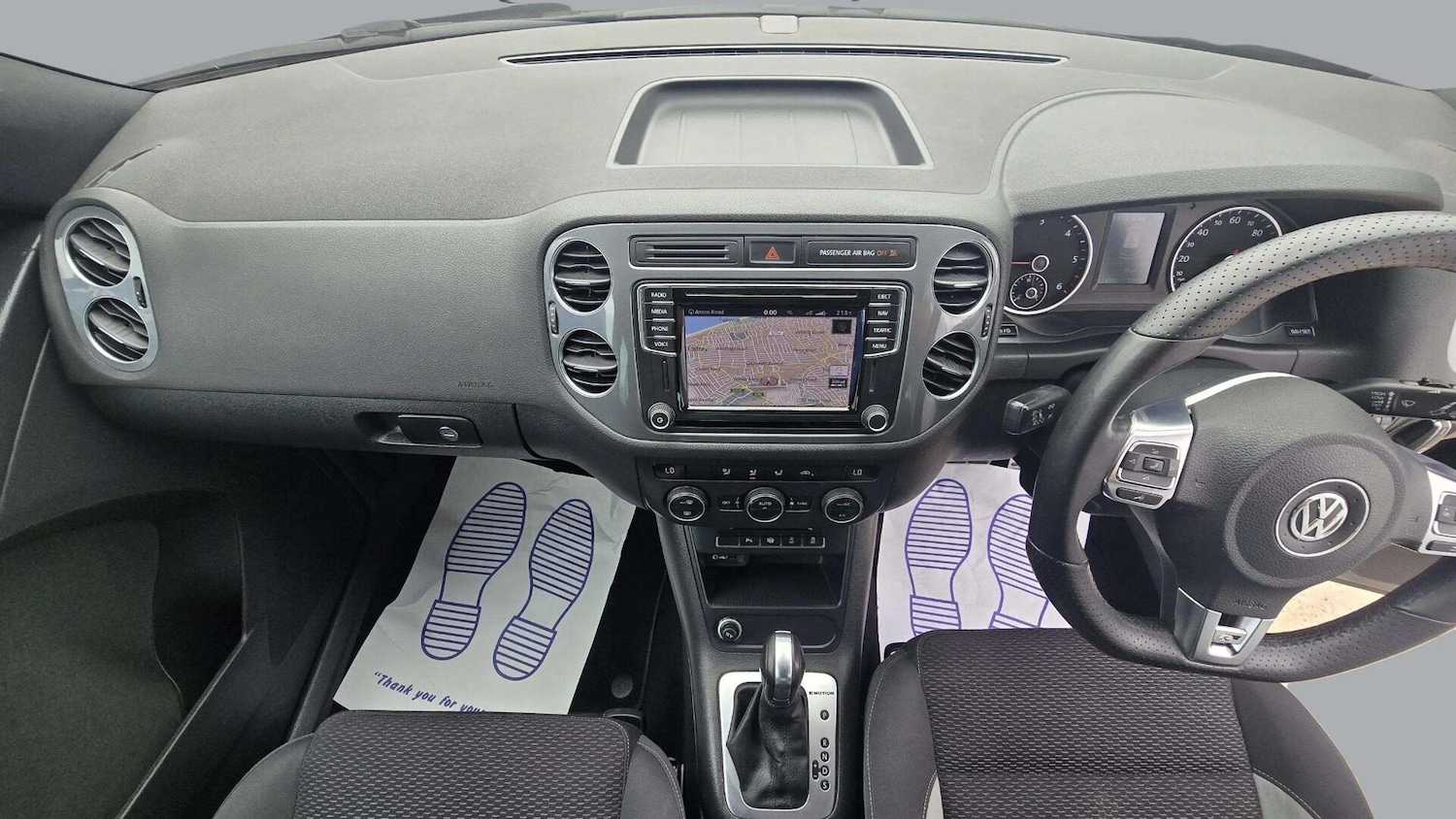 Used Volkswagen Tiguan 2015 for sale - 76075819: Photo 11