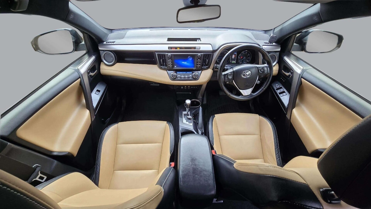 Used Toyota RAV4 2018 for sale - 77100786: Photo 10