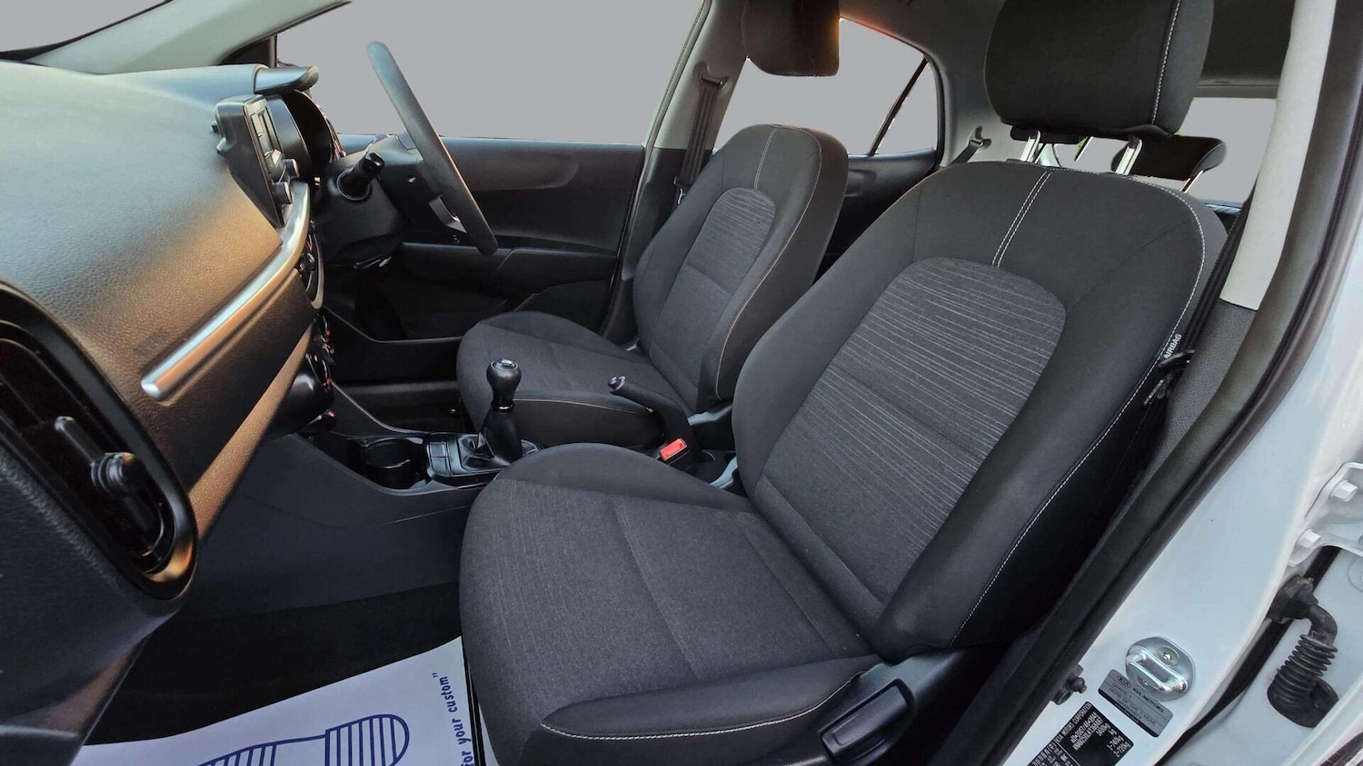 Used Kia Picanto 2018 for sale - 76075820: Photo 17