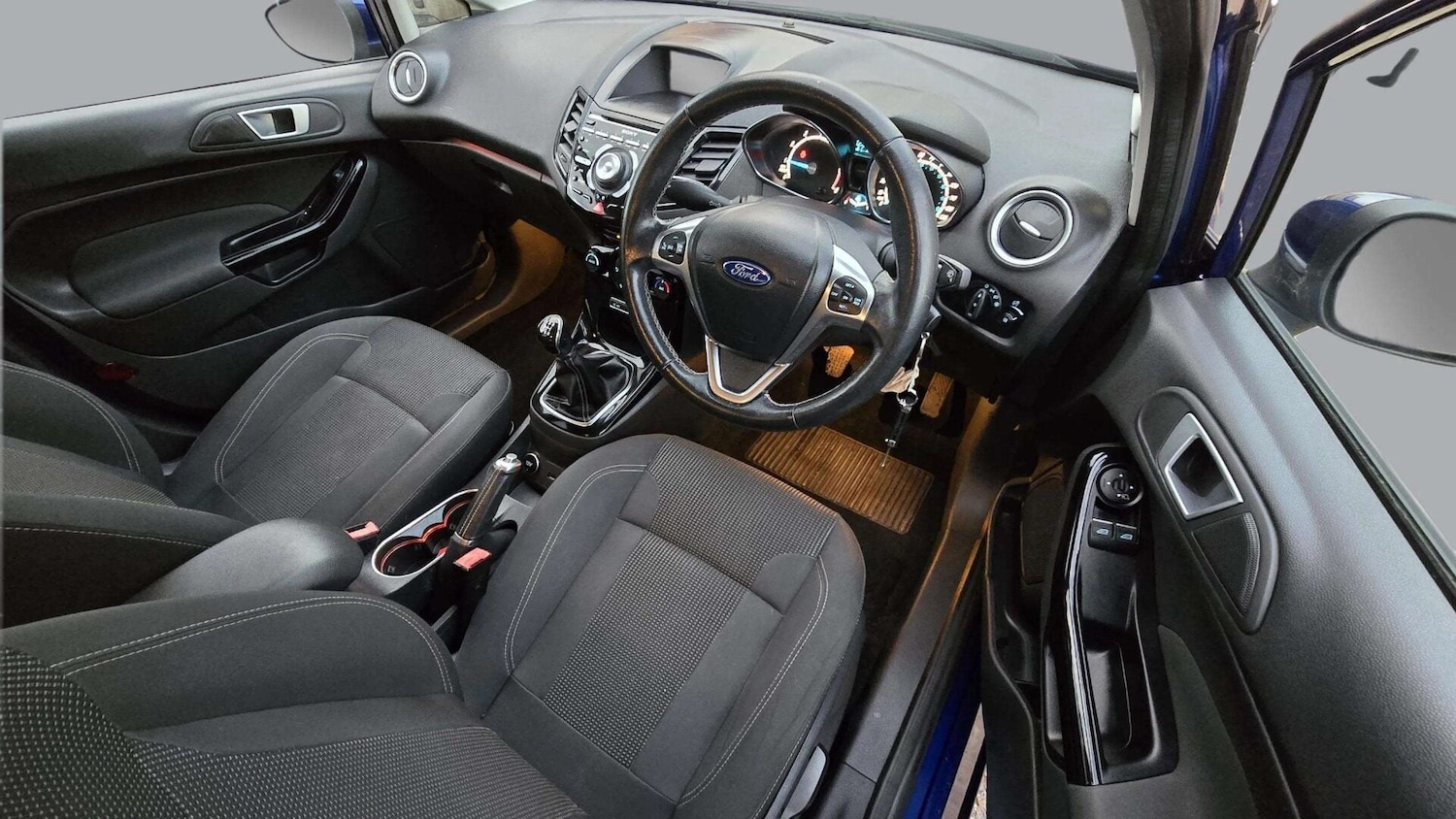 Used Ford Fiesta 2017 for sale - 78011057: Photo 9