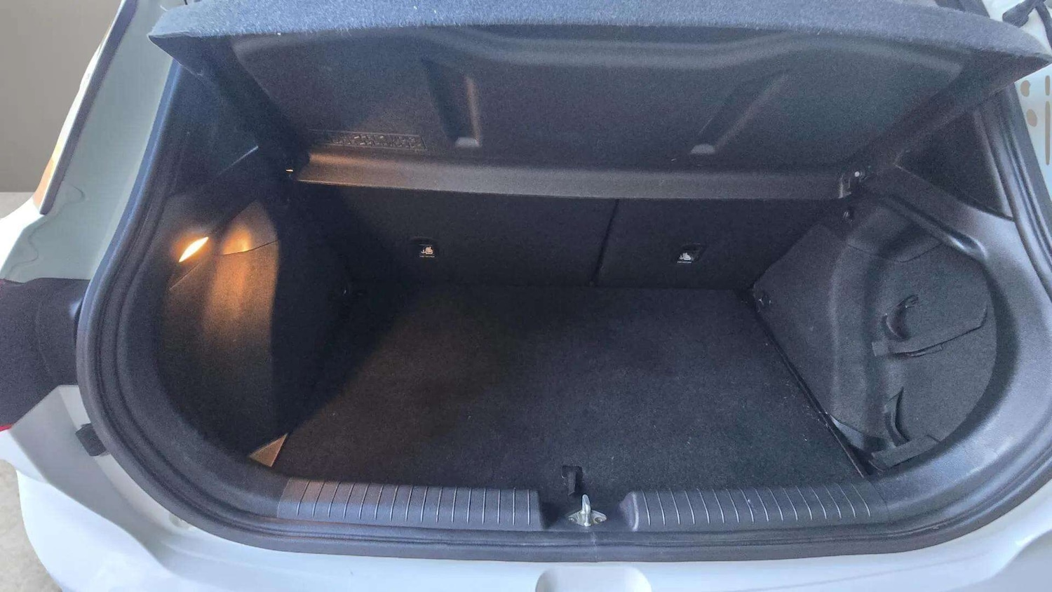 Used Hyundai i20 2016 for sale - 77798118: Photo 20