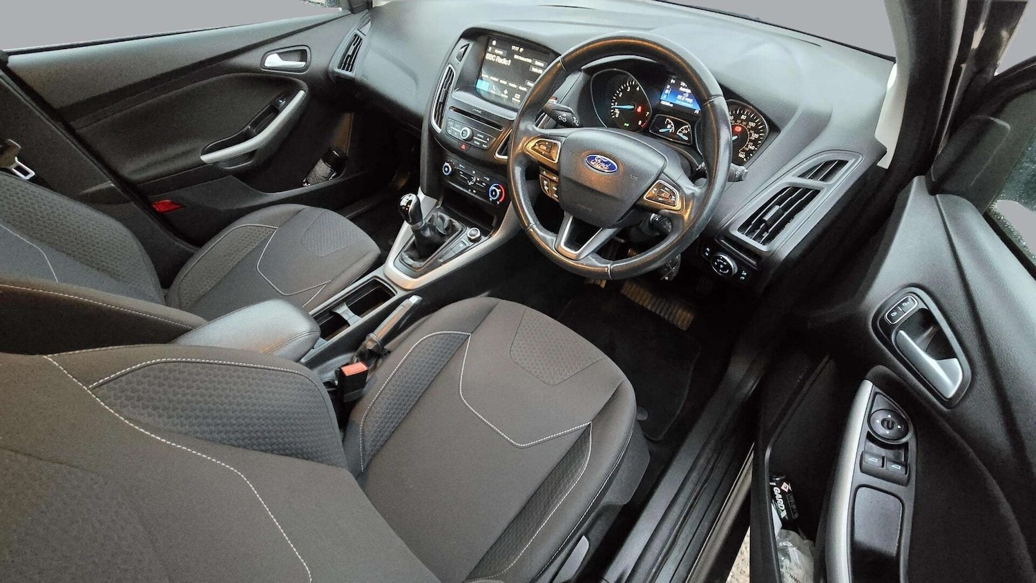 Used Ford Focus 2017 for sale - 78027303: Photo 9