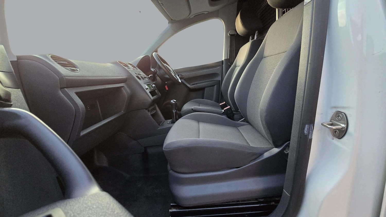 Used Volkswagen Caddy 2014 for sale - 76205812: Photo 17