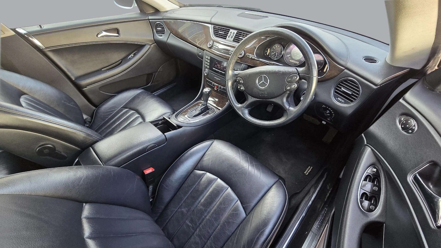 Used Mercedes-Benz CLS 2007 for sale - 76076180: Photo 10
