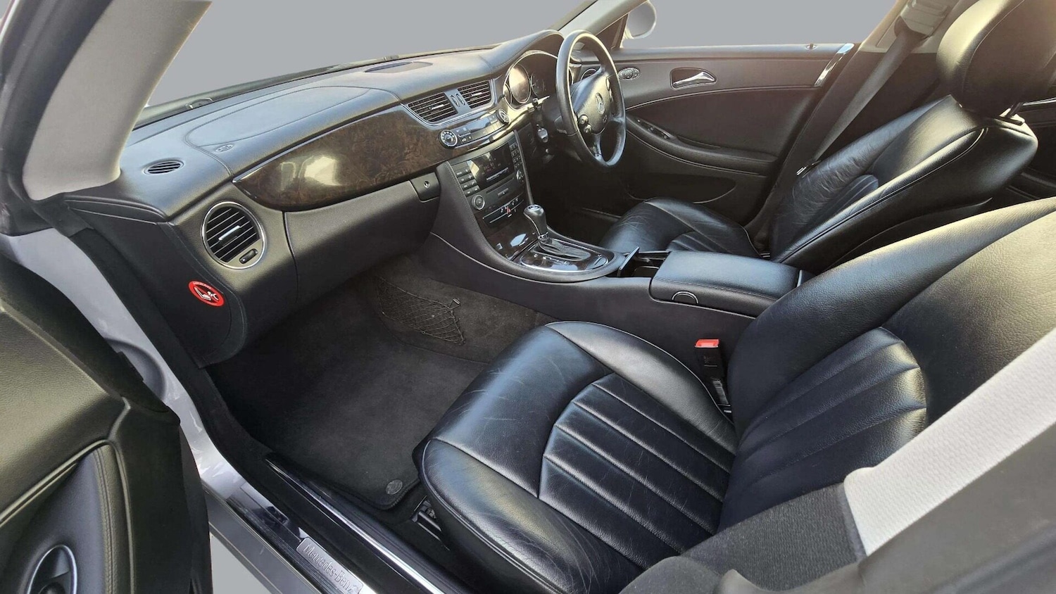 Used Mercedes-Benz CLS 2007 for sale - 76076180: Photo 16