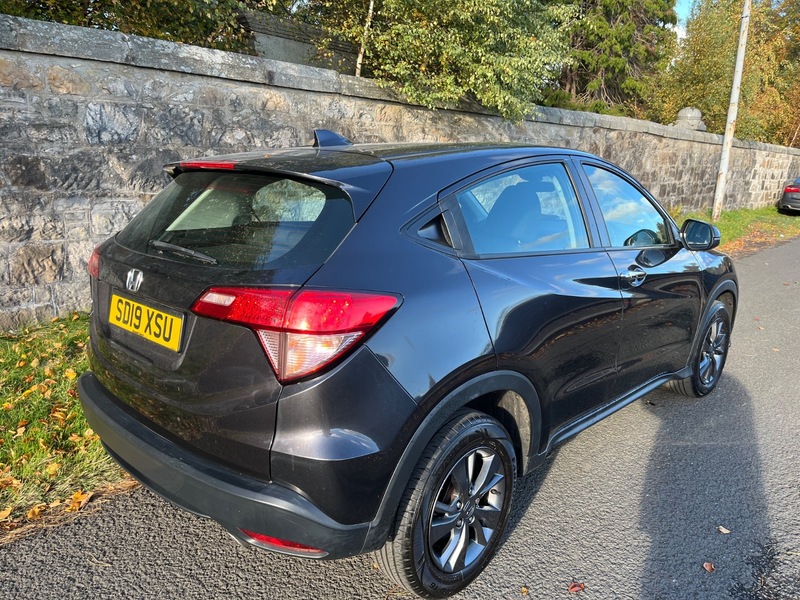 Used Honda HR-V 2019 for sale - 76376404: Photo 4