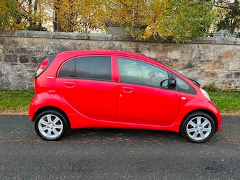 Used Peugeot iOn 2014 for sale - 76470716: Photo