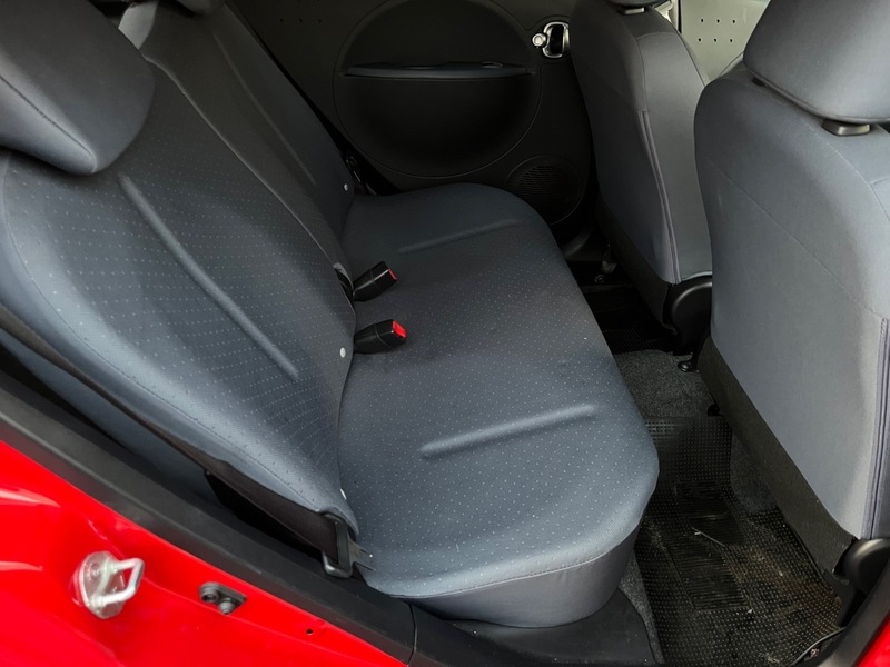 Used Peugeot iOn 2014 for sale - 76470716: Photo 9