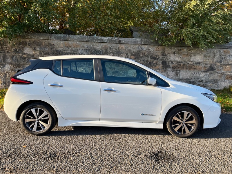 Used Nissan Leaf 2019 for sale - 76376395: Photo 2