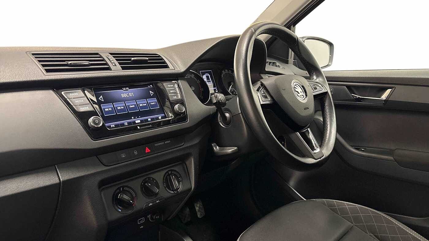 Used Skoda Fabia 2020 for sale - 77044492: Photo 2