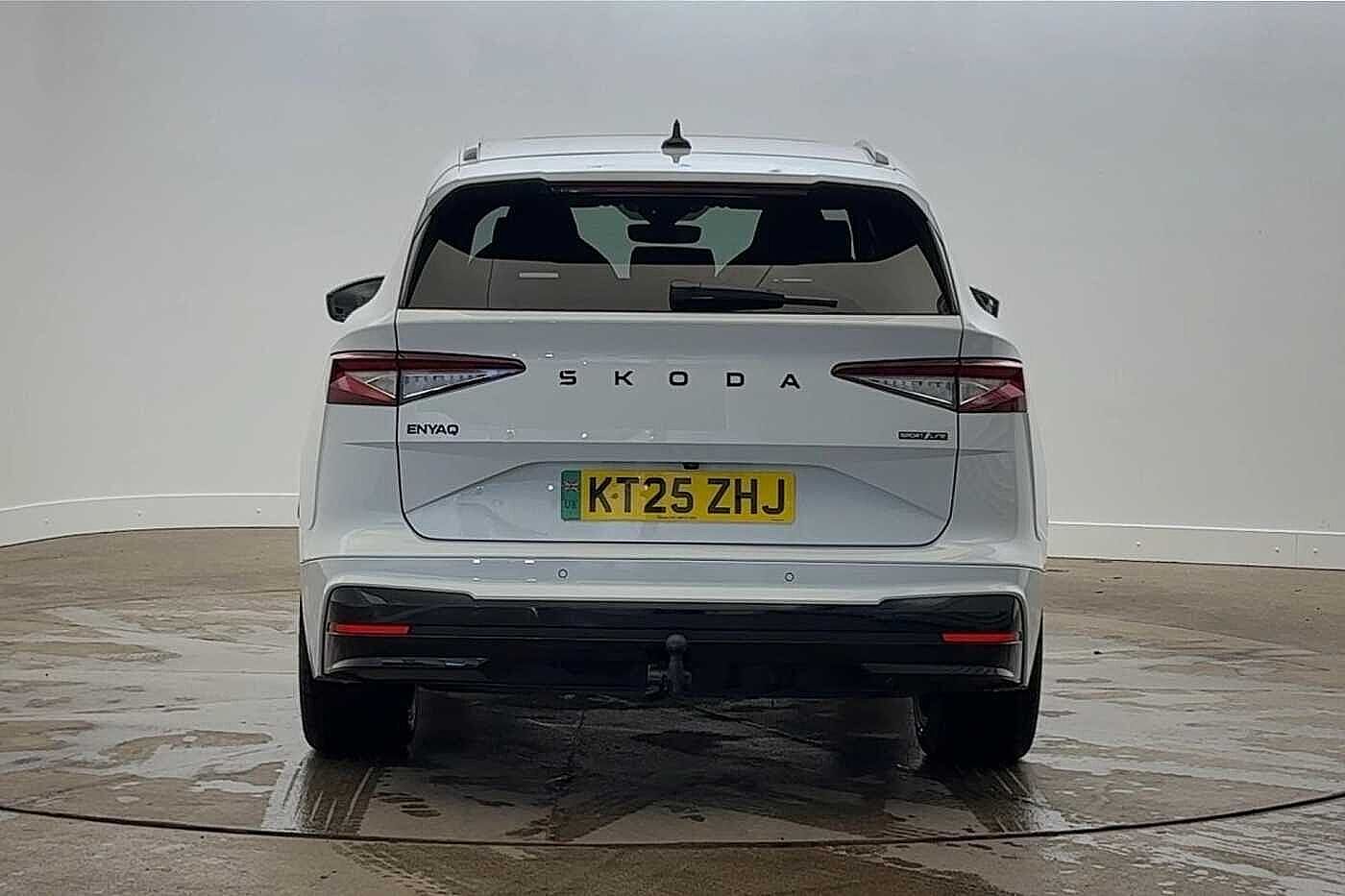 Used Skoda Enyaq 2025 for sale - 76805082: Photo 8