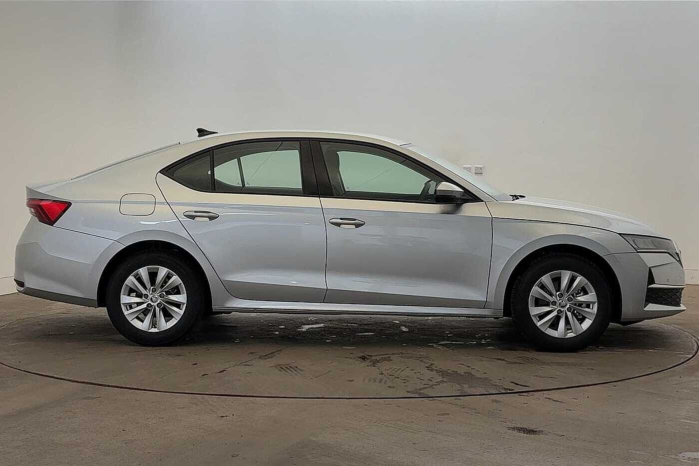 Used Skoda Octavia 2024 for sale - 76676782: Photo 4