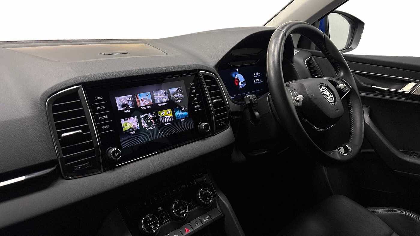 Used Skoda Karoq 2022 for sale - 77294813: Photo 2