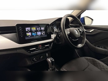 Used Skoda Kamiq 2022 for sale - 77076917: Photo