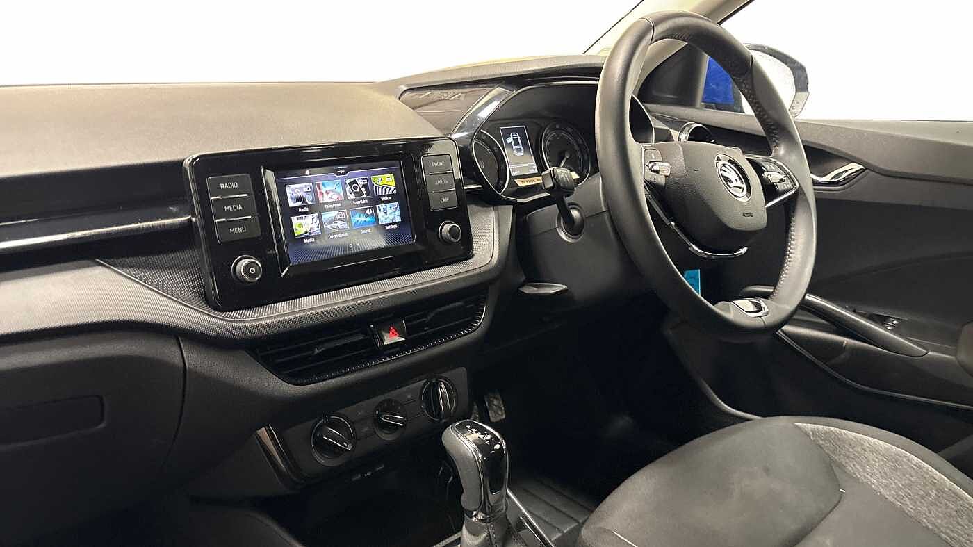 Used Skoda Fabia 2023 for sale - 76676352: Photo 2