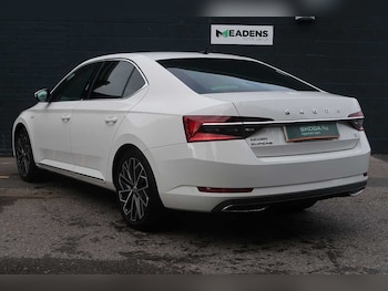 Used Skoda Superb 2020 for sale - 76681005: Photo