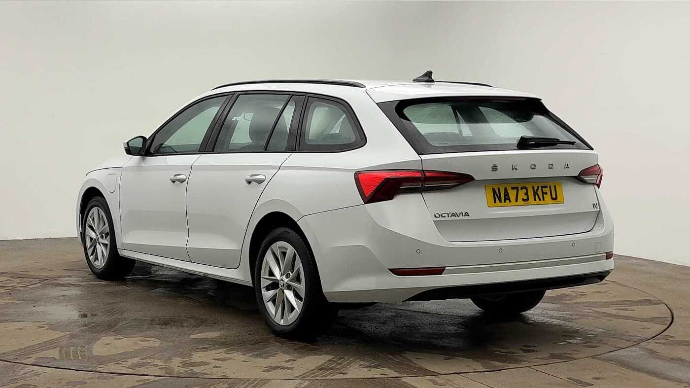 Used Skoda Octavia 2023 for sale - 77233402: Photo 3